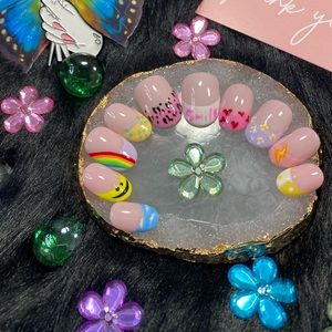 MixMatch Me Pretty Press On Nails